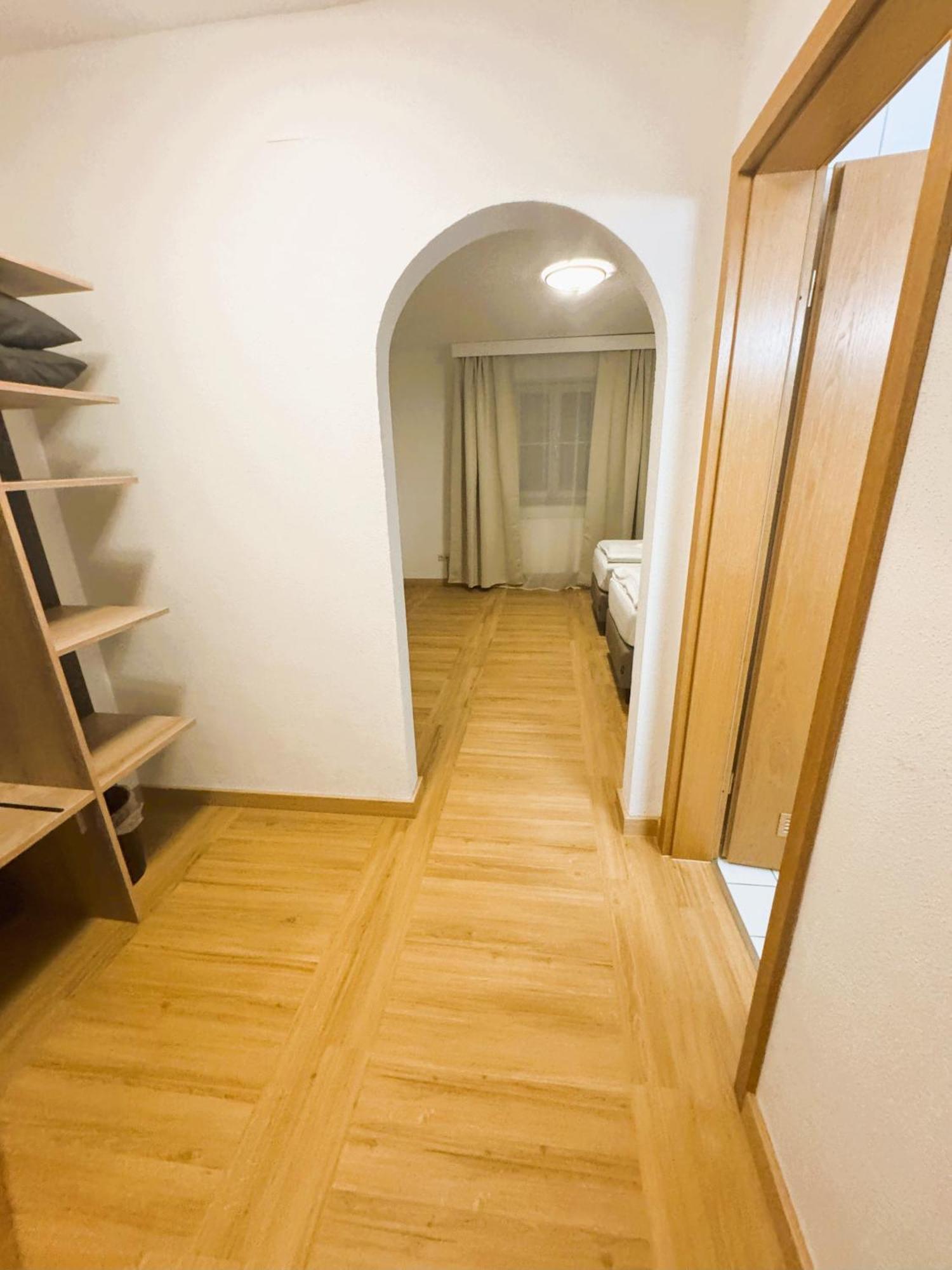 A8 Hotel Im Darchinger Hof Bed & Breakfast - Zwischen Holzkirchen Und Weyarn - Zwischen Muenchen Salzburg Und Innsbruck - Kurz Vor Dem Irschenberg Exterior photo