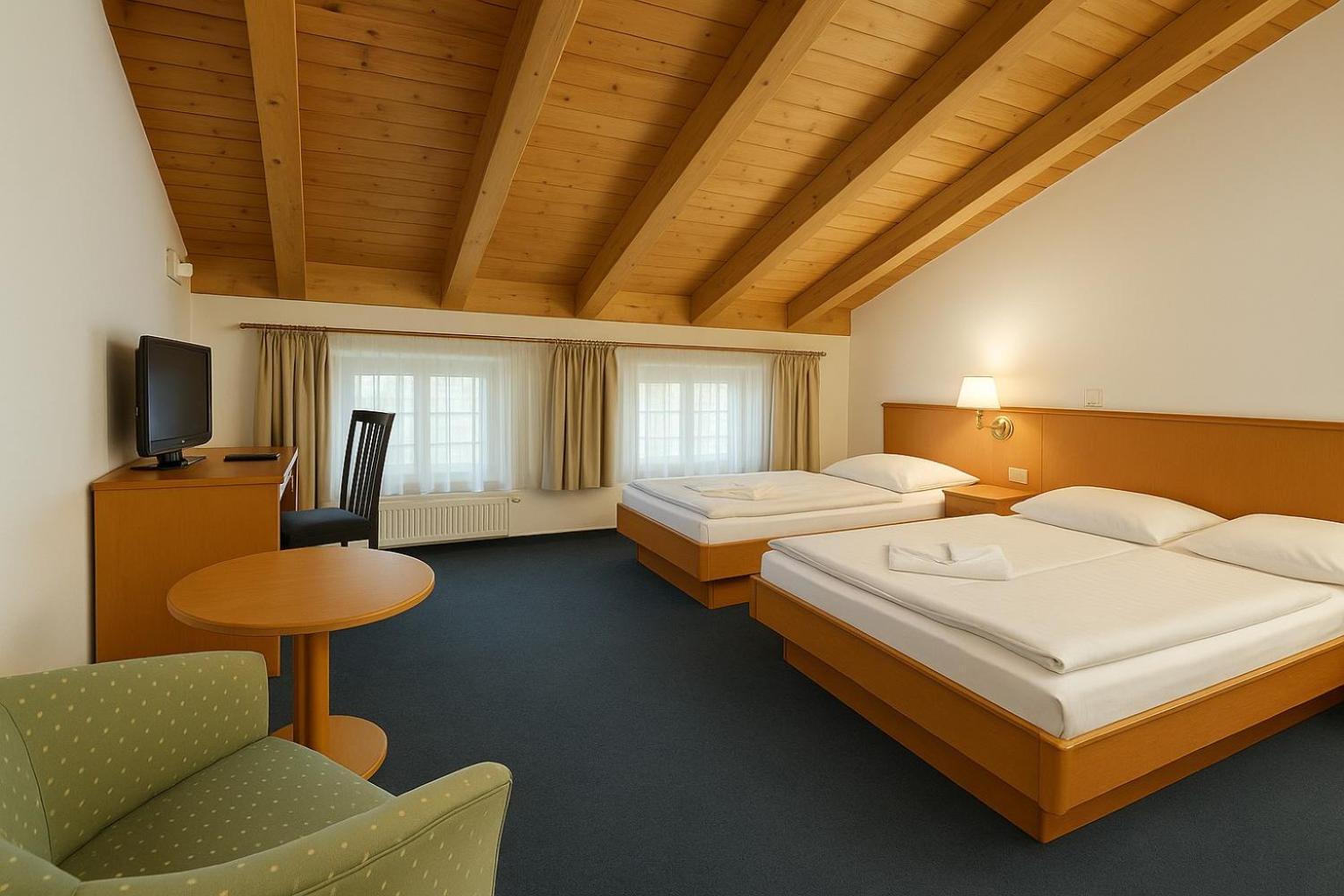 A8 Hotel Im Darchinger Hof Bed & Breakfast - Zwischen Holzkirchen Und Weyarn - Zwischen Muenchen Salzburg Und Innsbruck - Kurz Vor Dem Irschenberg Exterior photo